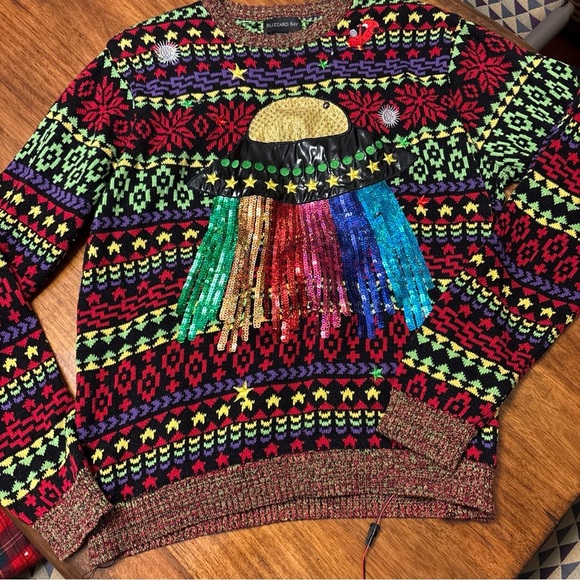 Blizzard Bay Christmas Sweater UFO Candy Abduction Size L Light Up Festive Rave - Picture 2 of 9